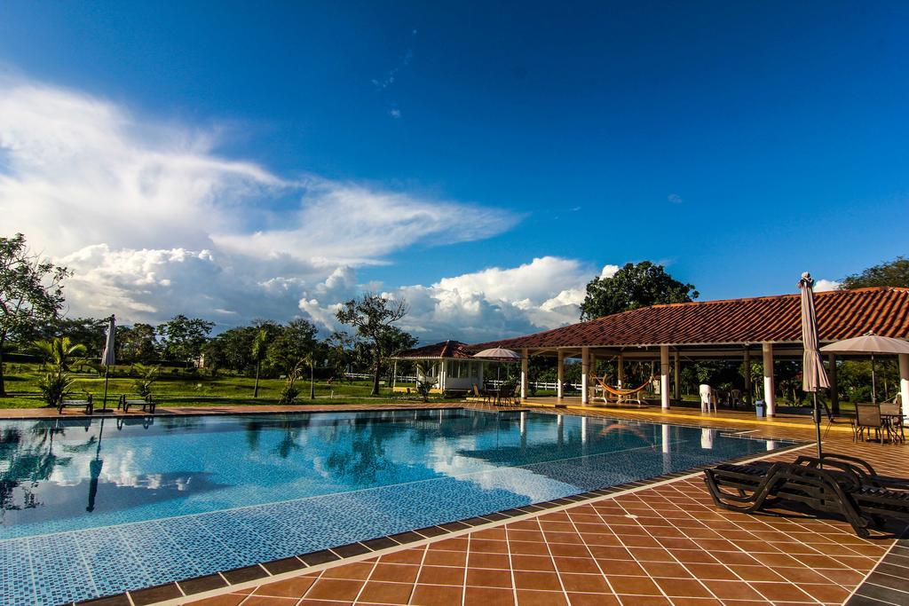 Hotel Campestre Mastranto Villavicencio Bagian luar foto