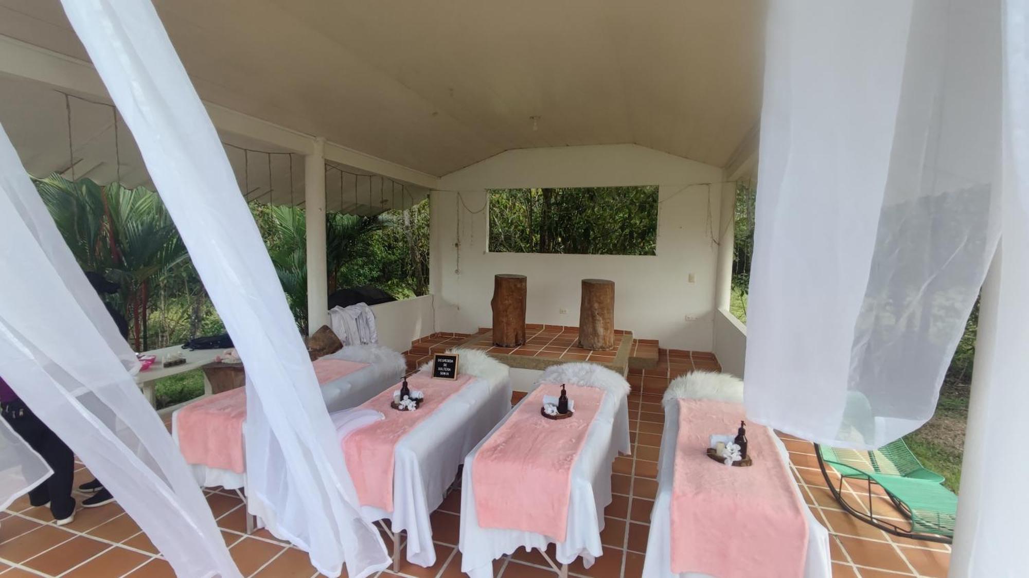 Hotel Campestre Mastranto Villavicencio Bagian luar foto