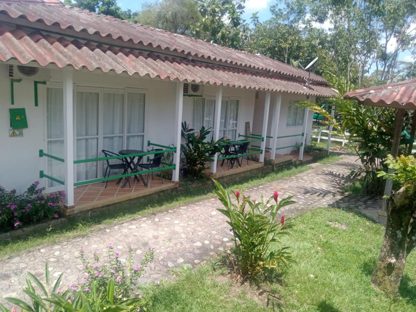 Hotel Campestre Mastranto Villavicencio Bagian luar foto
