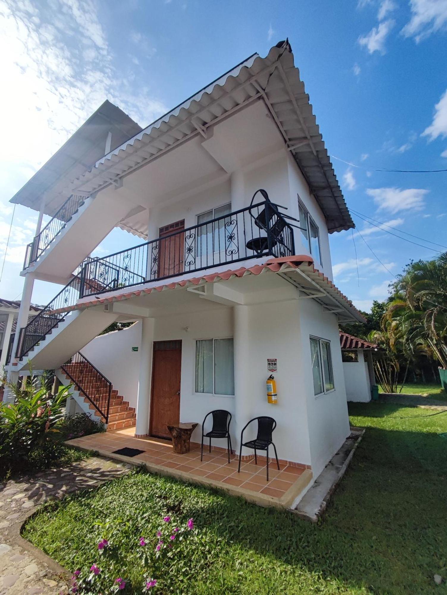 Hotel Campestre Mastranto Villavicencio Bagian luar foto